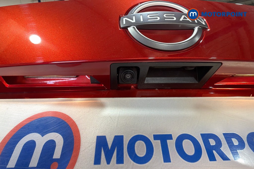 Nissan Juke N-Connecta Manual Petrol SUV - Stock Number (1634077) - 36th supplementary image