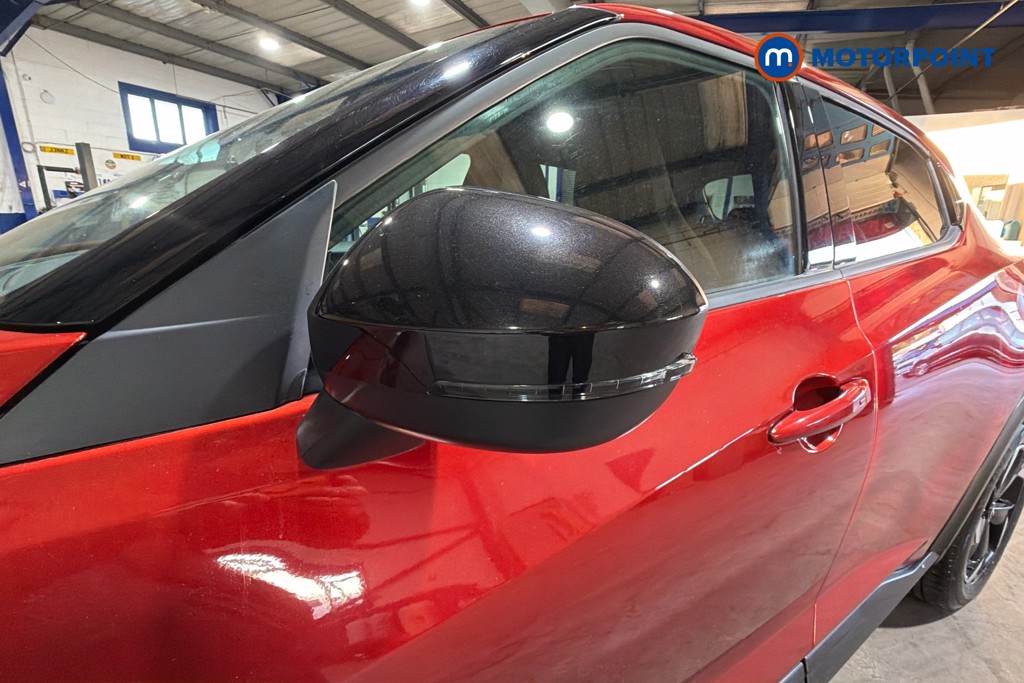 Nissan Juke N-Connecta Manual Petrol SUV - Stock Number (1634077) - 43rd supplementary image
