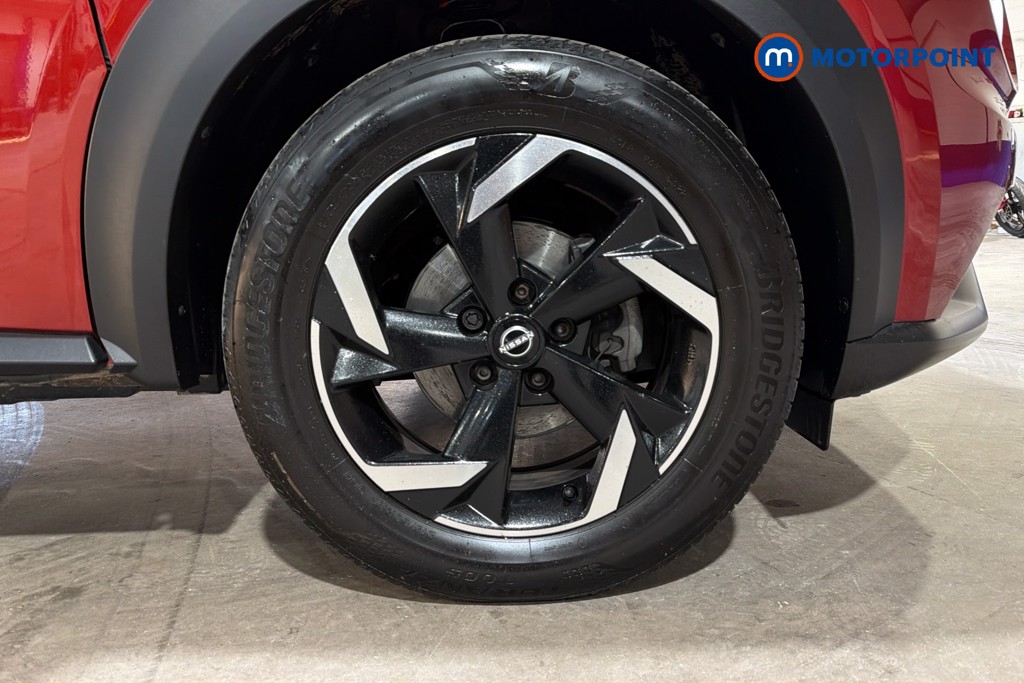 Nissan Juke N-Connecta Manual Petrol SUV - Stock Number (1634077) - 50th supplementary image