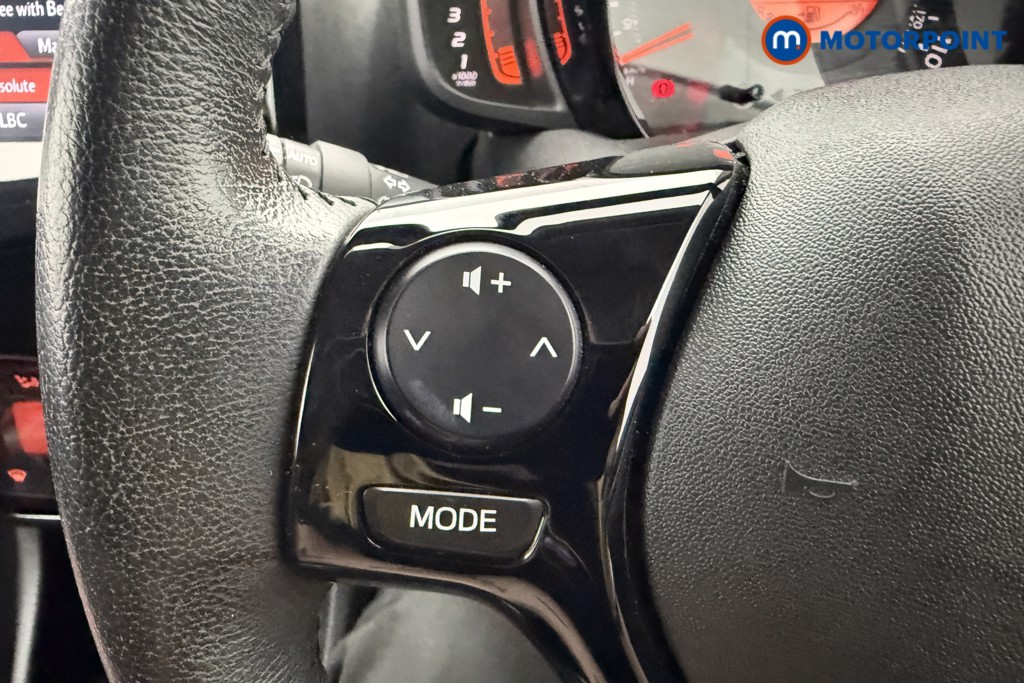 Peugeot 108 Collection Manual Petrol Hatchback - Stock Number (1634741) - 5th supplementary image