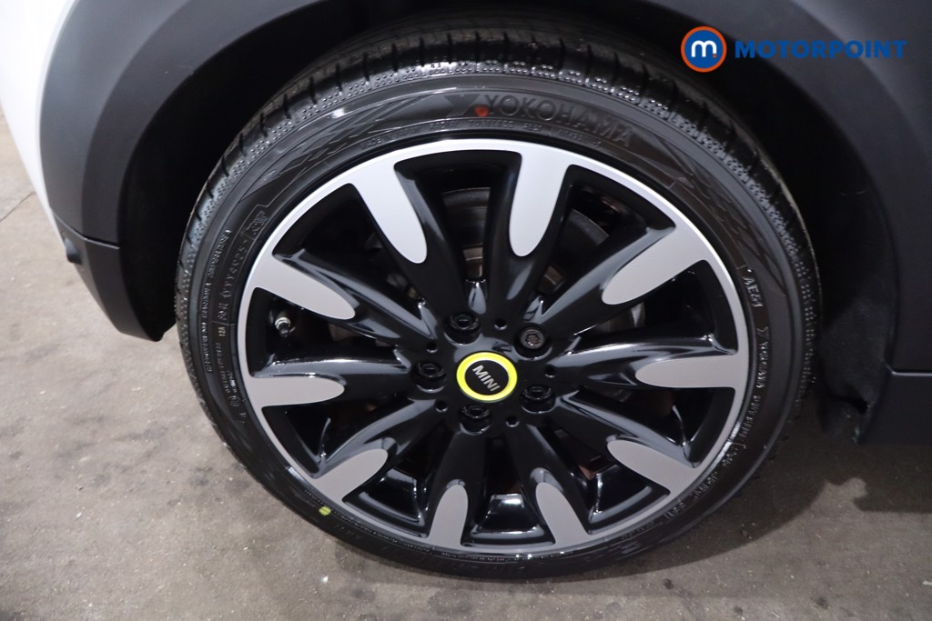 Mini Hatchback Cooper S Level 3 Automatic Electric Hatchback - Stock Number (1634792) - 10th supplementary image