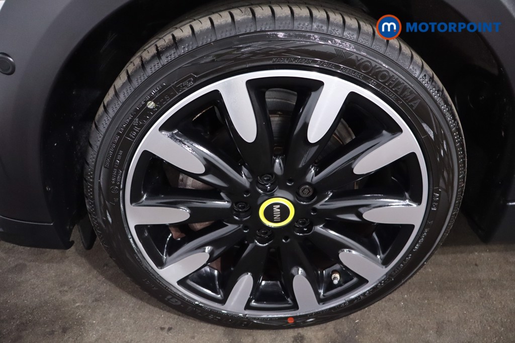 Mini Hatchback Cooper S Level 3 Automatic Electric Hatchback - Stock Number (1634792) - 12th supplementary image