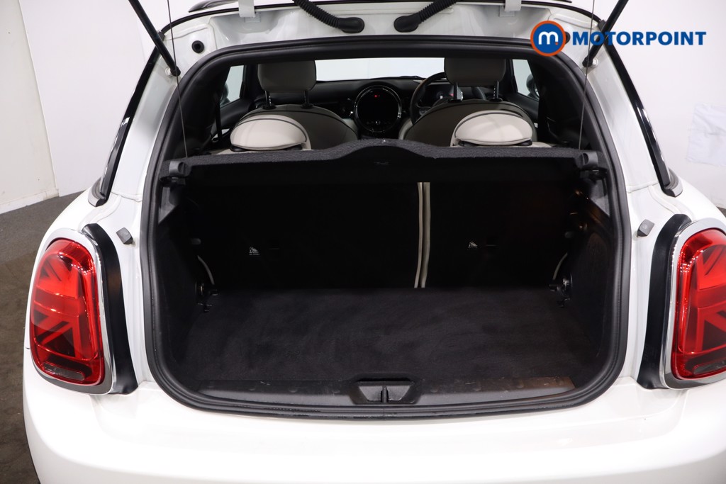 Mini Hatchback Cooper S Level 3 Automatic Electric Hatchback - Stock Number (1634792) - 41st supplementary image