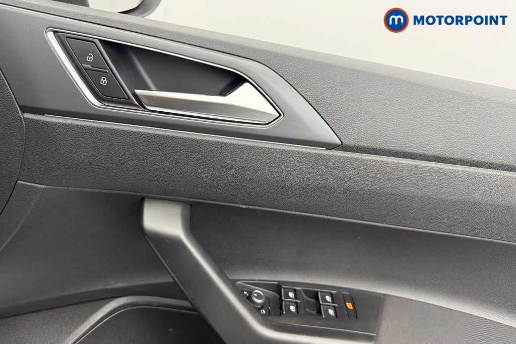 Volkswagen Taigo R-Line Manual Petrol SUV - Stock Number (1635023) - 10th supplementary image