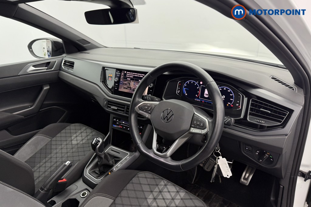 Volkswagen Taigo R-Line Manual Petrol SUV - Stock Number (1635023) - 1st supplementary image