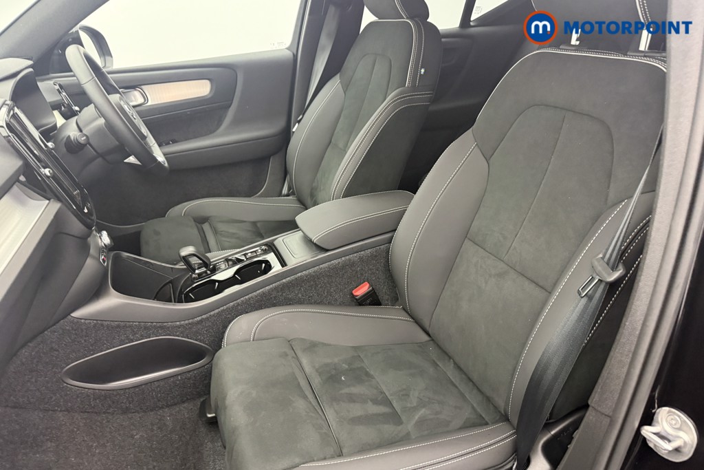 Volvo Xc40 Plus Black Edition Automatic Petrol SUV - Stock Number (1635183) - 10th supplementary image