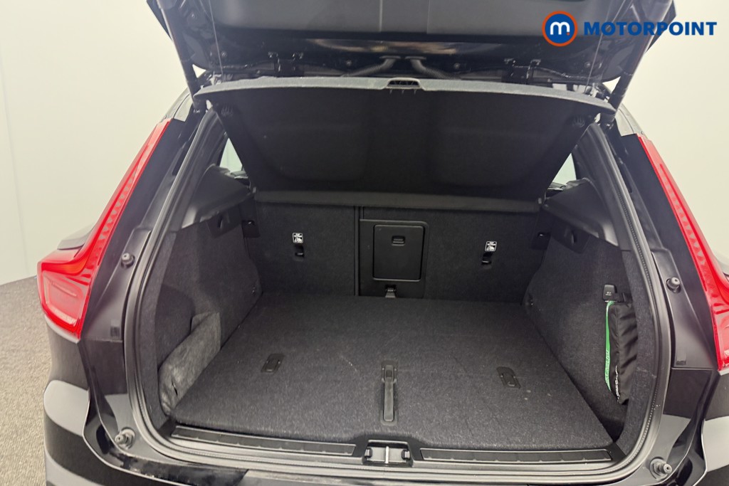 Volvo Xc40 Plus Black Edition Automatic Petrol SUV - Stock Number (1635183) - 12th supplementary image