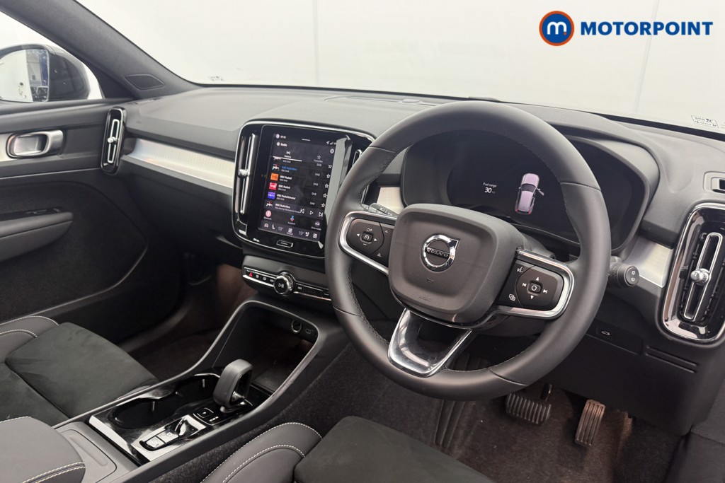 Volvo Xc40 Plus Black Edition Automatic Petrol SUV - Stock Number (1635183) - 1st supplementary image