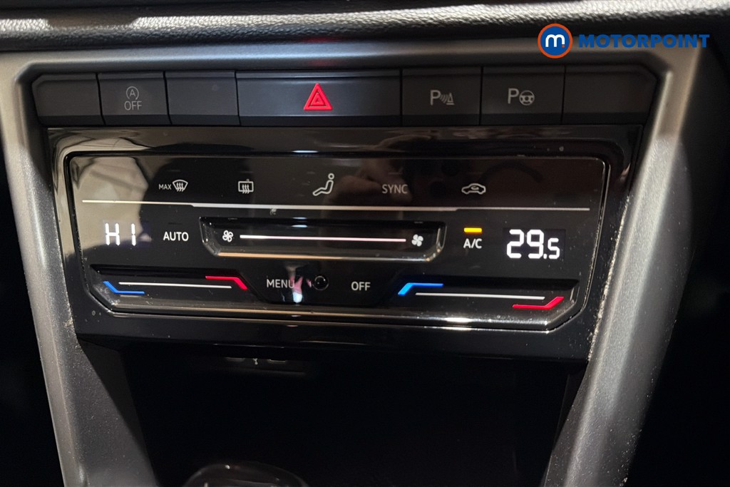 Volkswagen T-Roc Life Automatic Petrol SUV - Stock Number (1636148) - 12th supplementary image