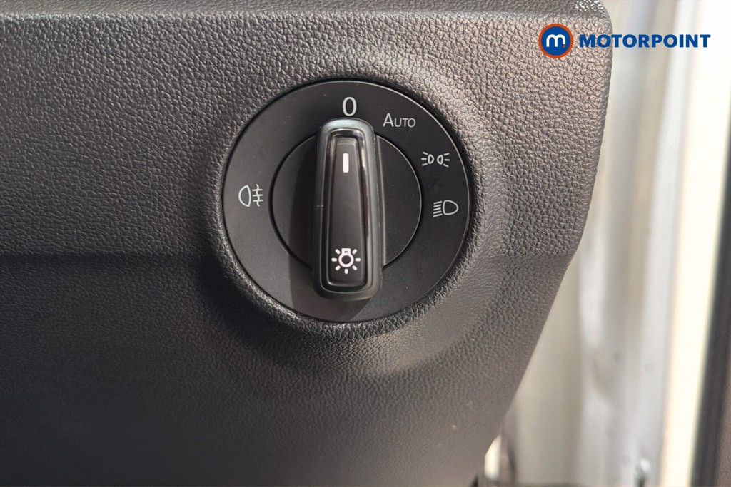 Volkswagen T-Roc Life Automatic Petrol SUV - Stock Number (1636148) - 18th supplementary image