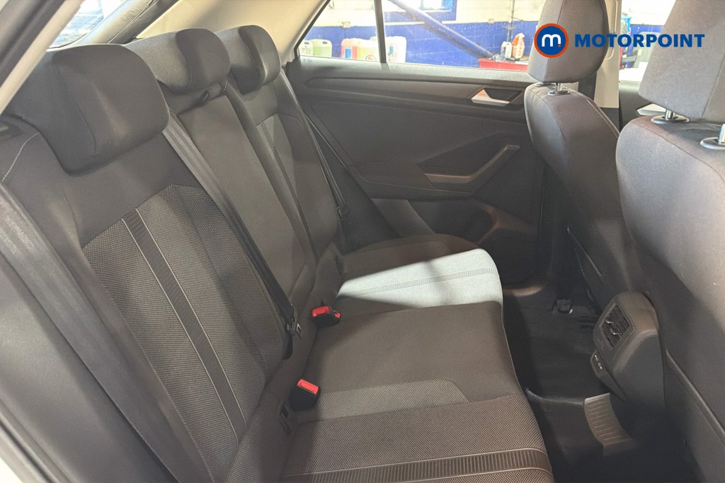 Volkswagen T-Roc Life Automatic Petrol SUV - Stock Number (1636148) - 28th supplementary image