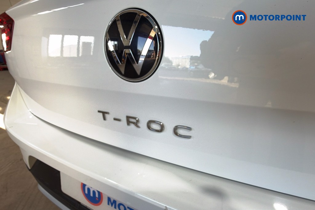 Volkswagen T-Roc Life Automatic Petrol SUV - Stock Number (1636148) - 37th supplementary image