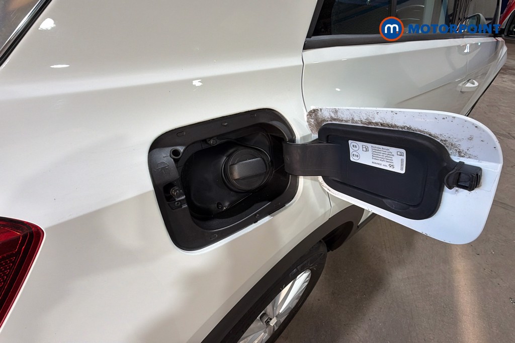 Volkswagen T-Roc Life Automatic Petrol SUV - Stock Number (1636148) - 41st supplementary image