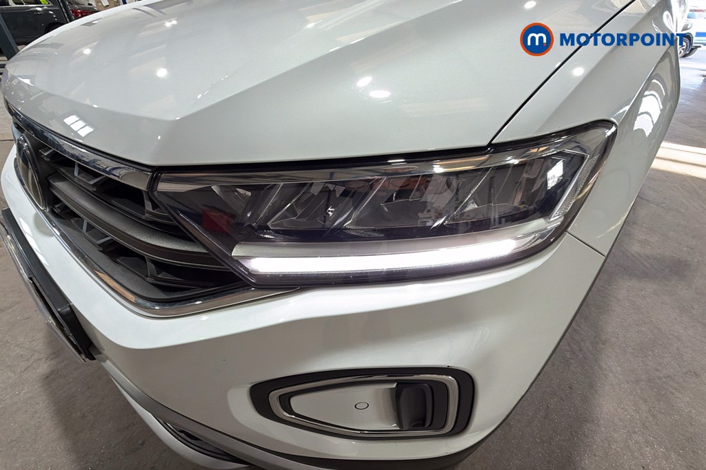 Volkswagen T-Roc Life Automatic Petrol SUV - Stock Number (1636148) - 44th supplementary image