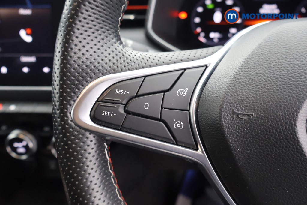 Renault Clio Rs Line Manual Petrol Hatchback - Stock Number (1636687) - 2nd supplementary image