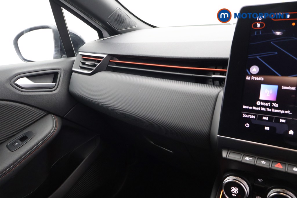 Renault Clio Rs Line Manual Petrol Hatchback - Stock Number (1636687) - 9th supplementary image
