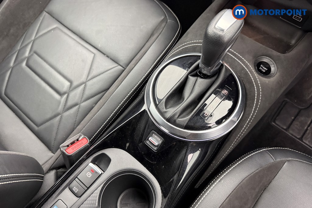 Nissan Juke Tekna-Plus Automatic Petrol-Electric Hybrid SUV - Stock Number (1636695) - 3rd supplementary image