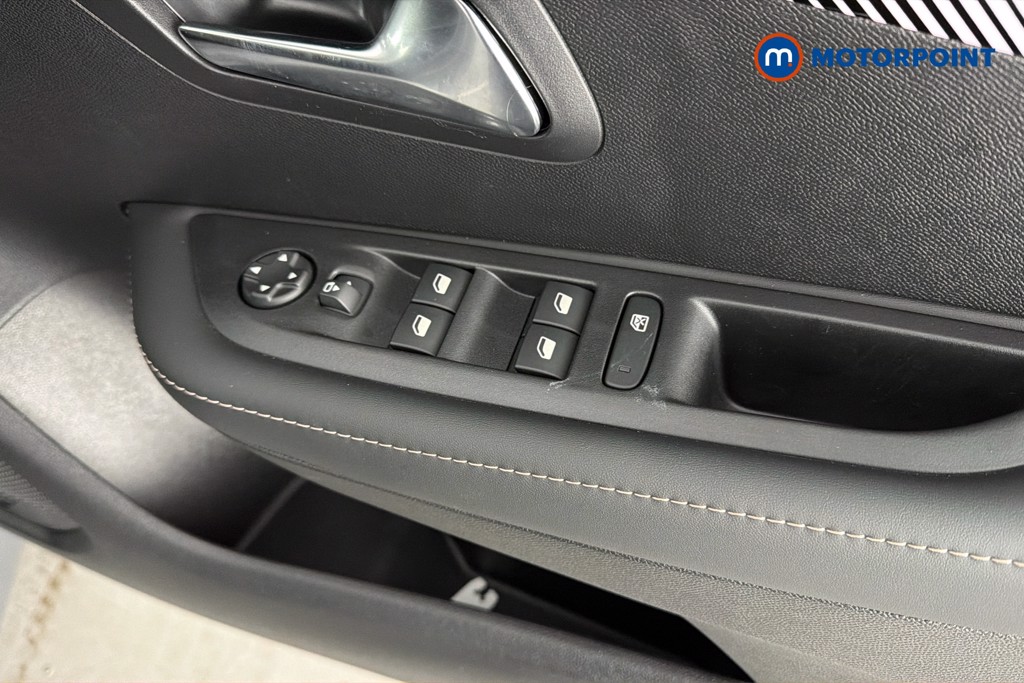 Peugeot 208 Allure Automatic Petrol Hatchback - Stock Number (1636707) - 20th supplementary image