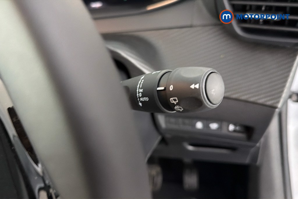 Peugeot 208 Allure Automatic Petrol Hatchback - Stock Number (1636766) - 7th supplementary image