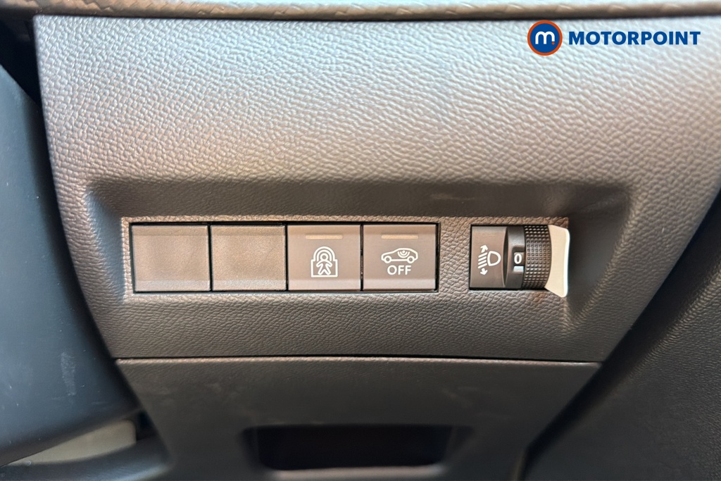 Peugeot 208 Allure Automatic Petrol Hatchback - Stock Number (1636776) - 11th supplementary image