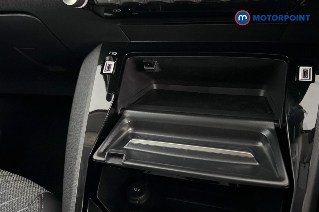Peugeot 208 Allure Automatic Petrol Hatchback - Stock Number (1636781) - 17th supplementary image