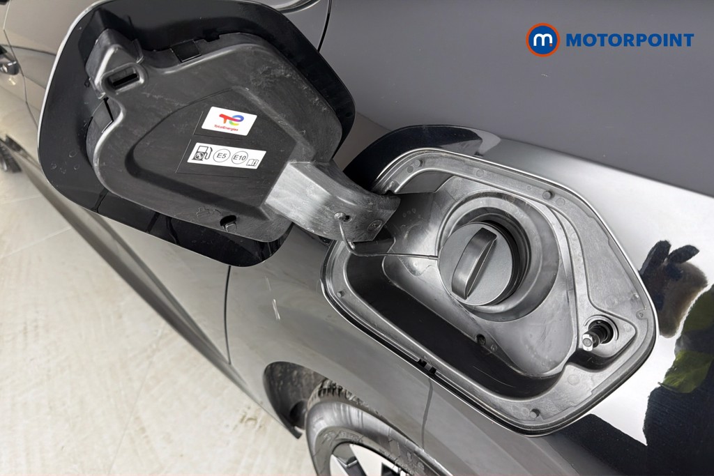 Peugeot 208 Allure Automatic Petrol Hatchback - Stock Number (1636781) - 41st supplementary image