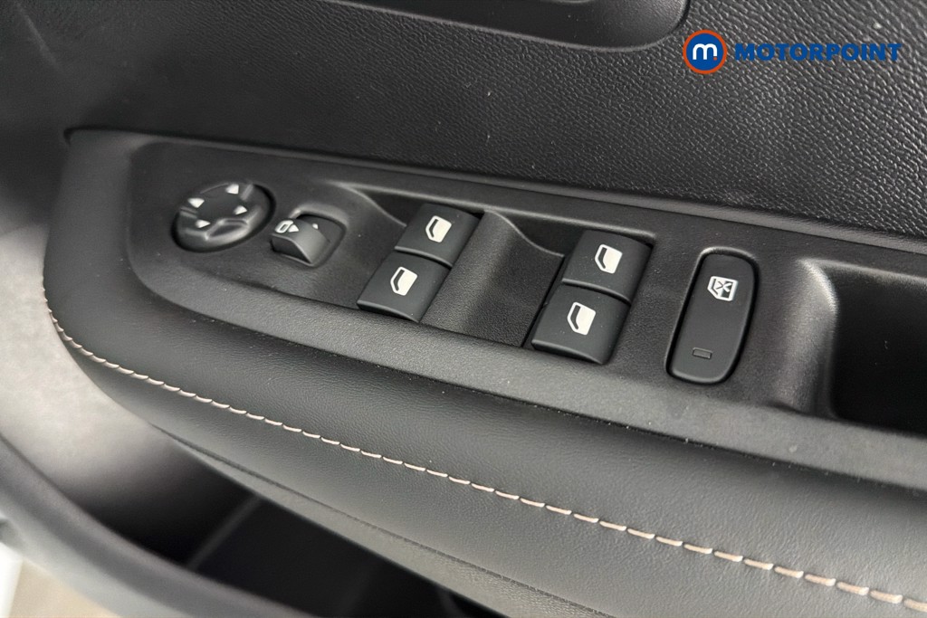 Peugeot 208 Allure Automatic Petrol Hatchback - Stock Number (1636794) - 20th supplementary image