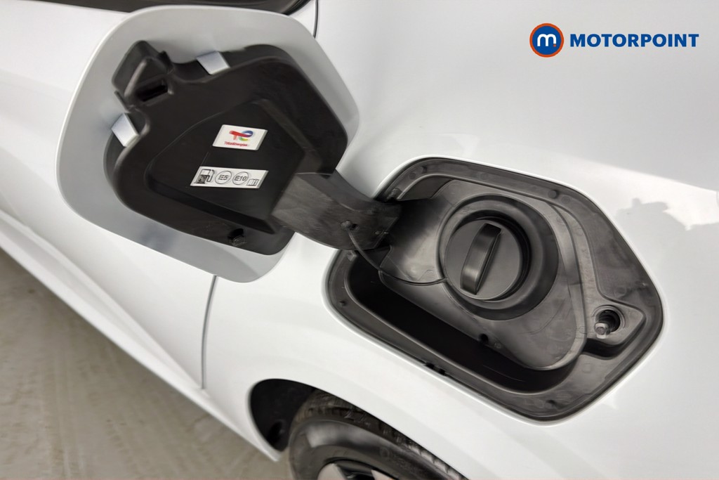 Peugeot 208 Allure Automatic Petrol Hatchback - Stock Number (1636803) - 41st supplementary image
