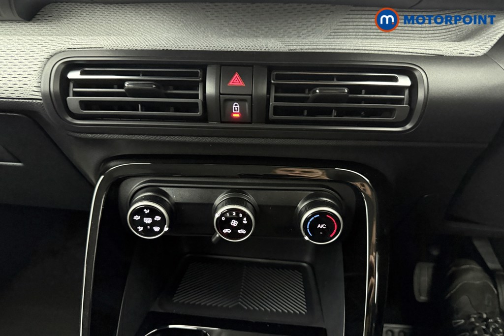 Citroen C3 Plus Automatic Electric Hatchback - Stock Number (1636815) - 3rd supplementary image