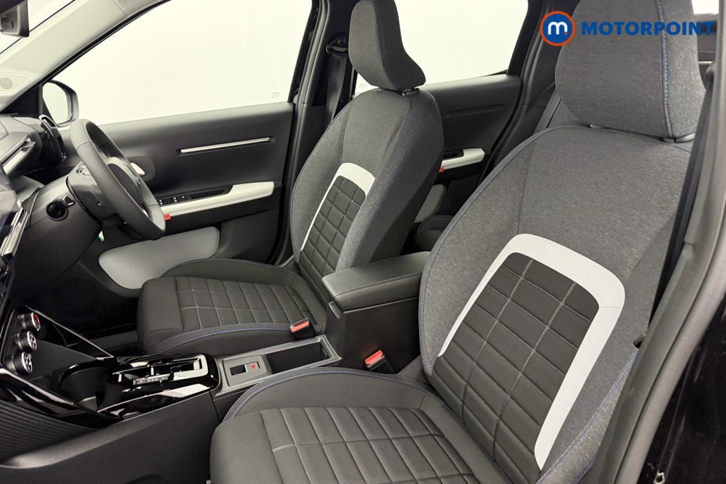 Citroen C3 Plus Automatic Electric Hatchback - Stock Number (1636815) - 9th supplementary image