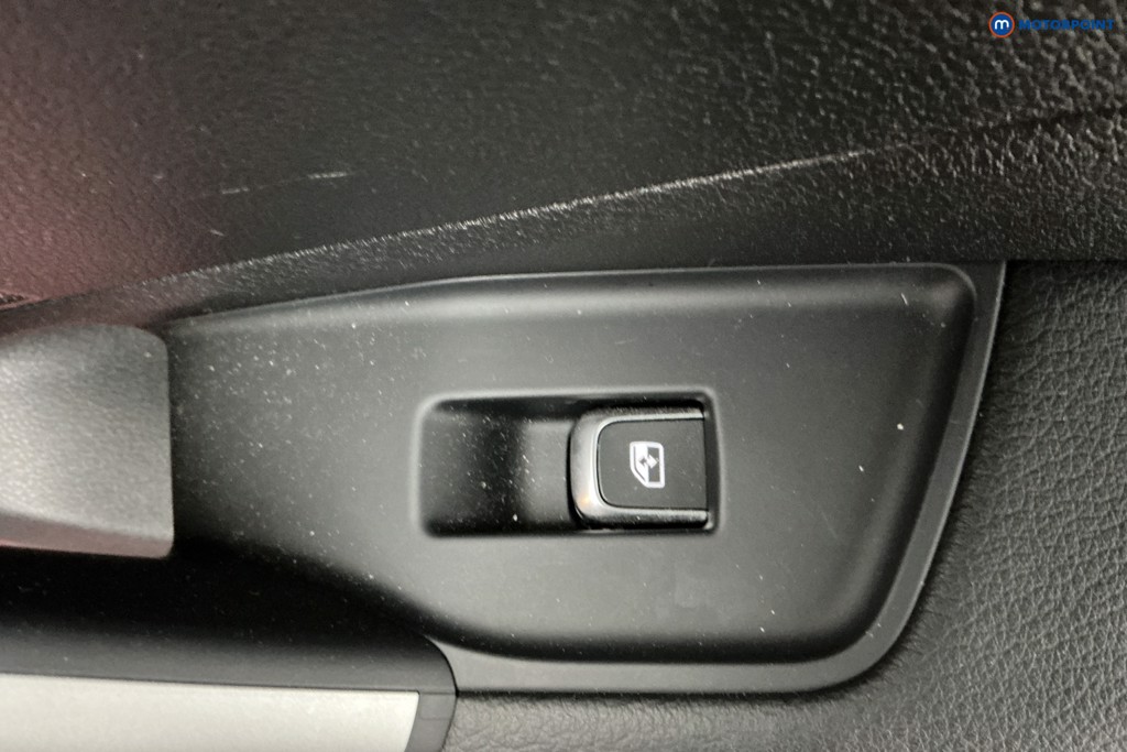 Audi Q2 Sport Automatic Petrol SUV - Stock Number (1636953) - 32nd supplementary image
