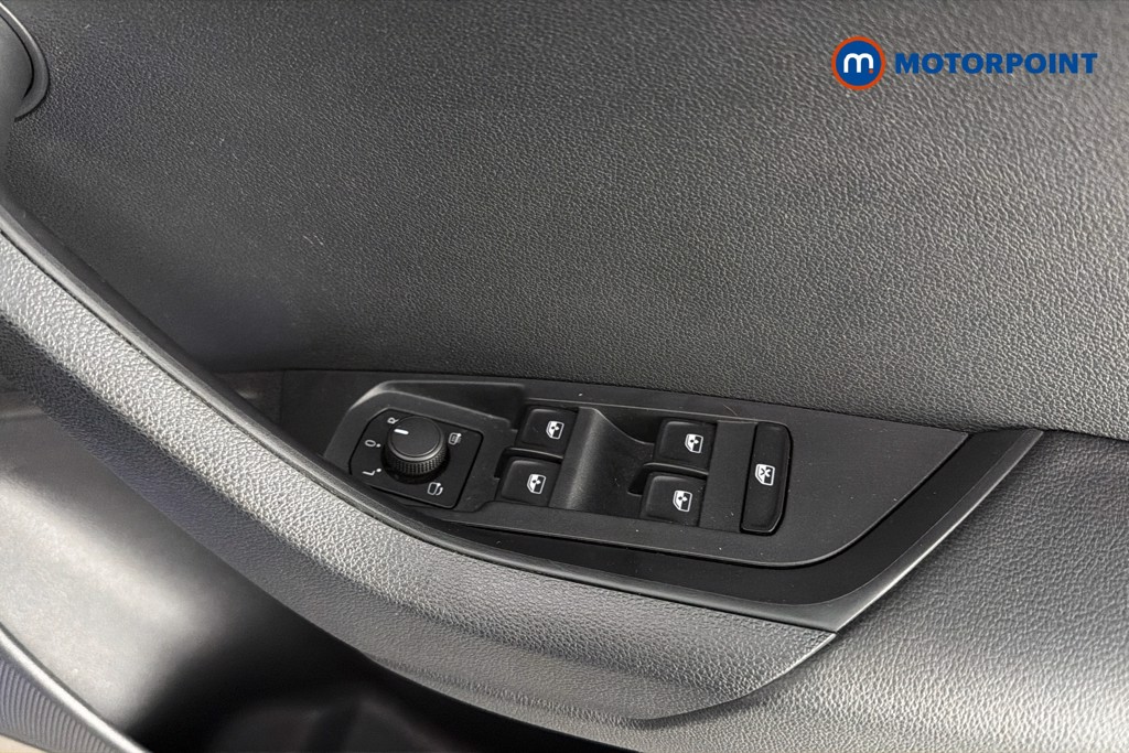 Skoda Karoq Se Drive Manual Petrol SUV - Stock Number (1637022) - 20th supplementary image