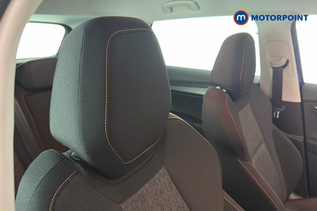 Skoda Karoq Se Drive Manual Petrol SUV - Stock Number (1637022) - 23rd supplementary image
