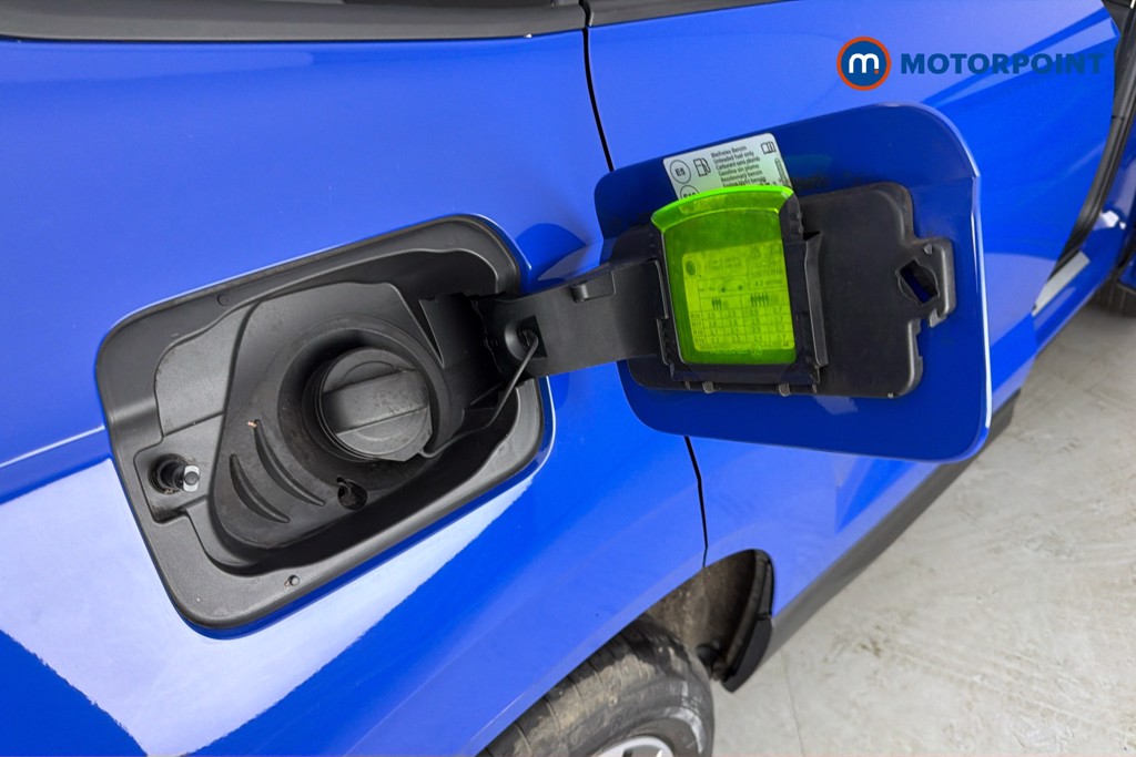 Skoda Karoq Se Drive Manual Petrol SUV - Stock Number (1637022) - 41st supplementary image