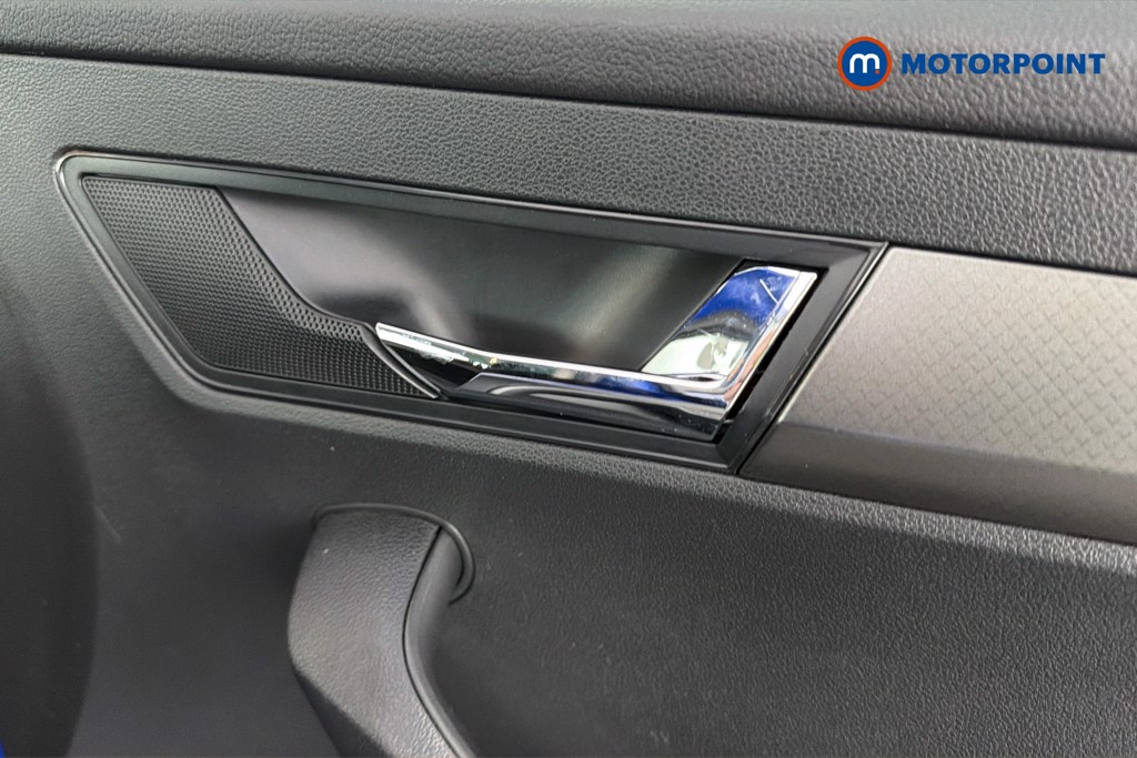 Skoda Karoq Se Drive Manual Petrol SUV - Stock Number (1637022) - 42nd supplementary image