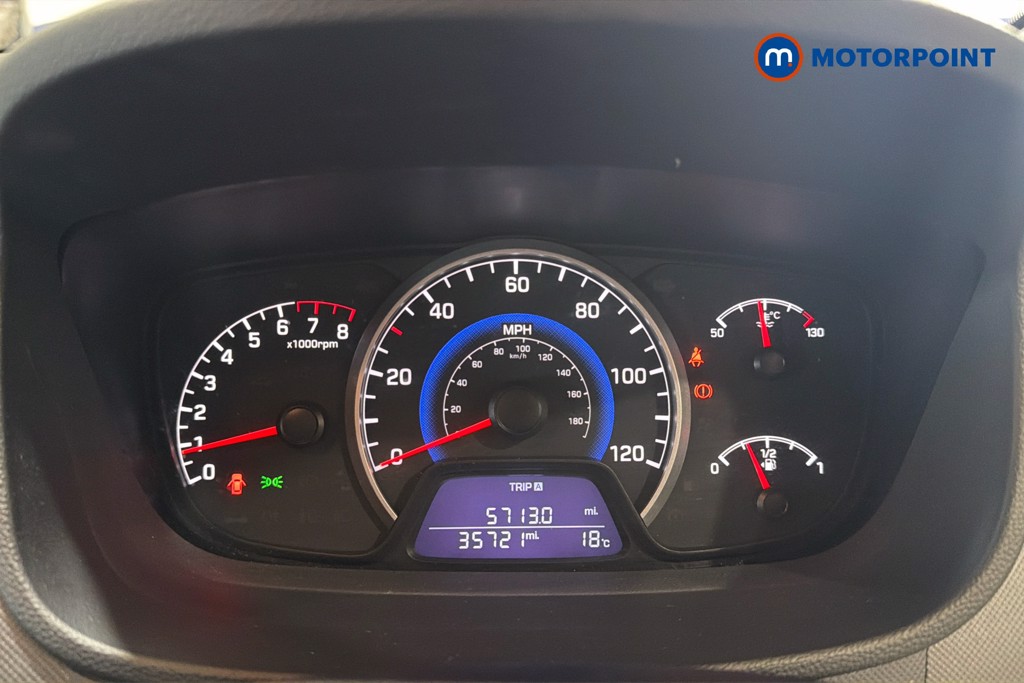 Hyundai I10 Play Manual Petrol Hatchback - Stock Number (1637301) - 8th supplementary image