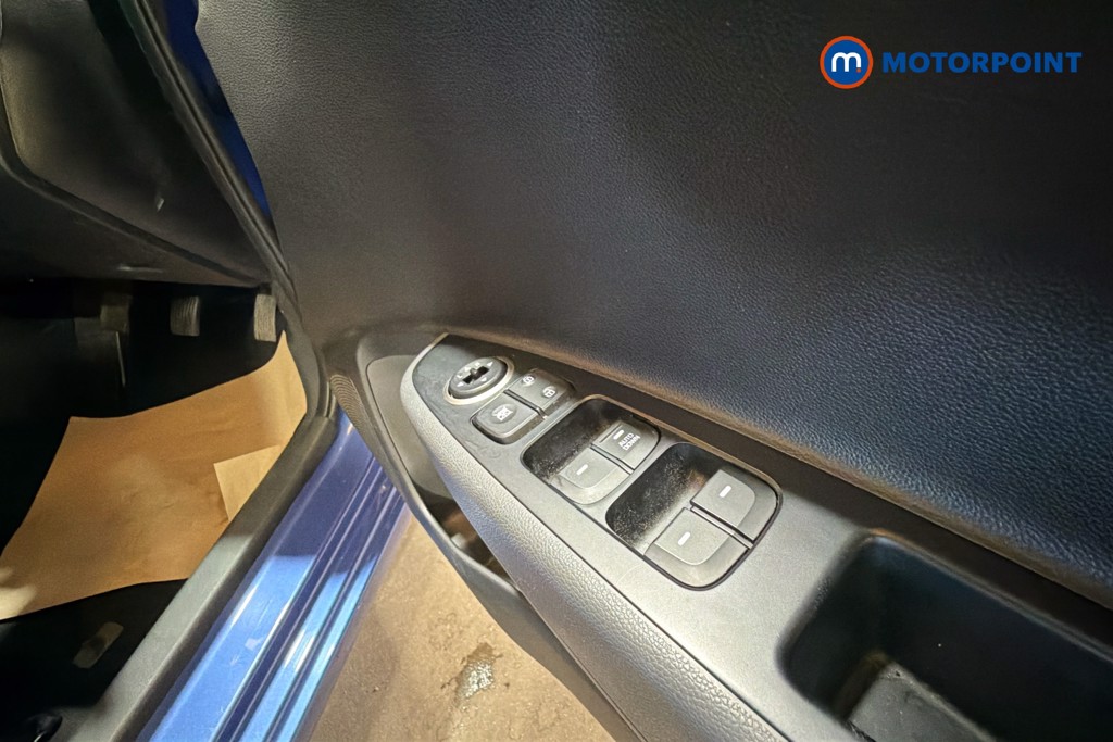 Hyundai I10 Play Manual Petrol Hatchback - Stock Number (1637301) - 20th supplementary image
