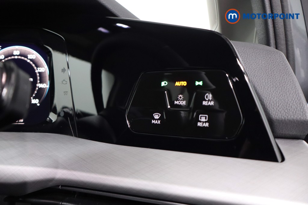 Volkswagen Golf Match Automatic Petrol Hatchback - Stock Number (1637577) - 17th supplementary image