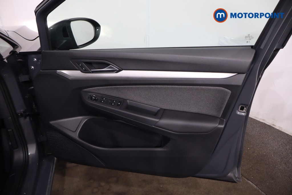 Volkswagen Golf Match Automatic Petrol Hatchback - Stock Number (1637577) - 25th supplementary image