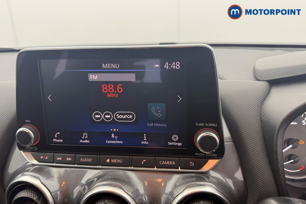 Nissan Juke Acenta Automatic Petrol SUV - Stock Number (1637610) - 17th supplementary image
