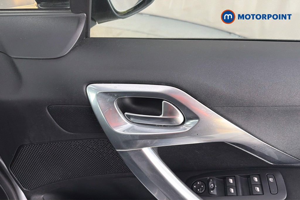 Peugeot 2008 Allure Premium Manual Diesel SUV - Stock Number (1637825) - 42nd supplementary image