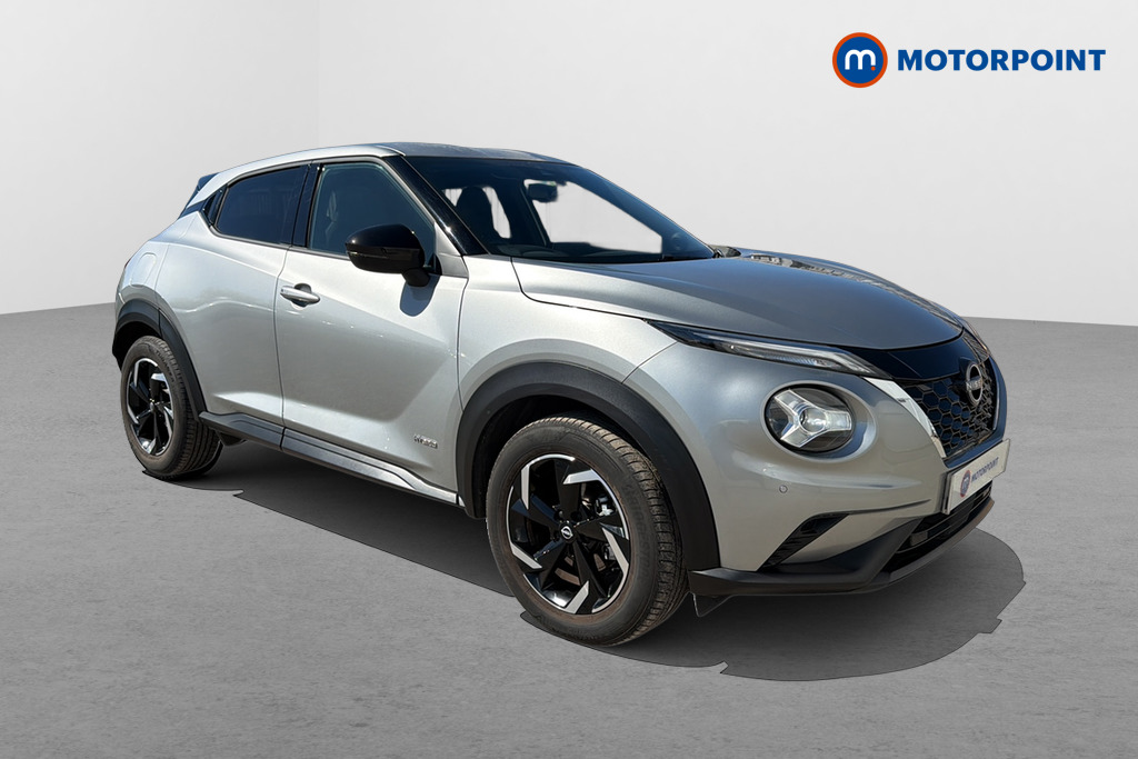 Nissan Juke N-Connecta Automatic Petrol-Electric Hybrid SUV - Stock Number (1638052) - Drivers side front corner