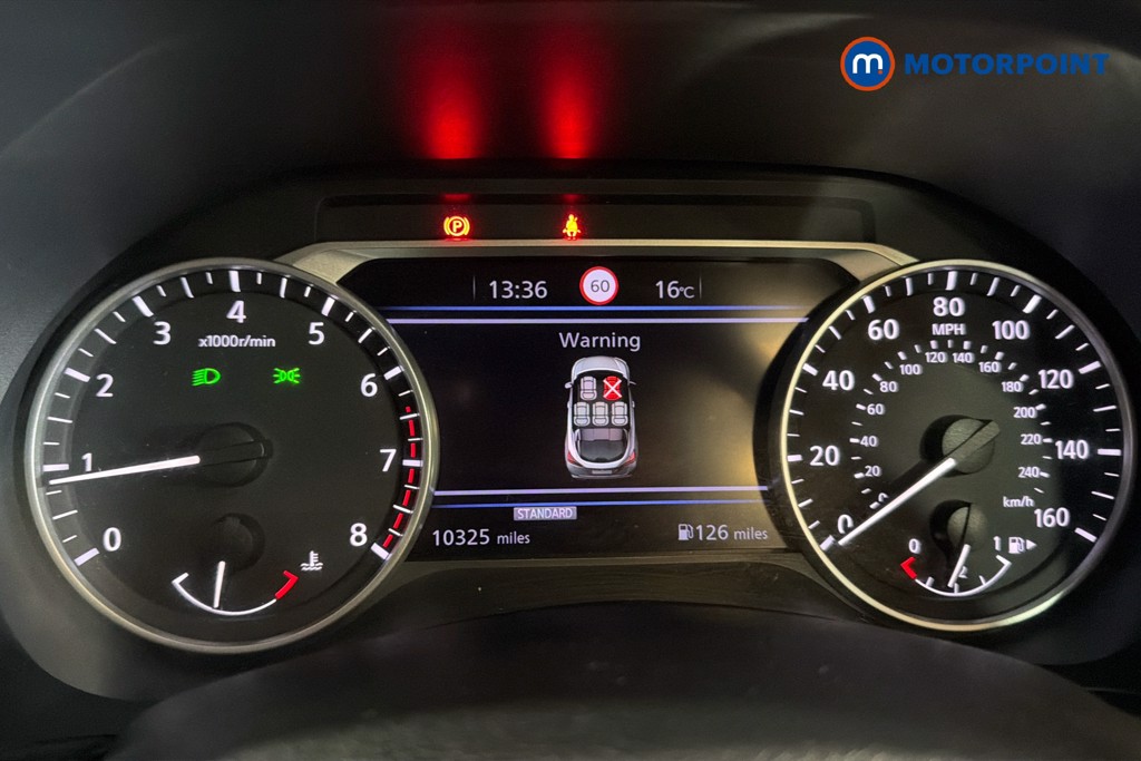 Nissan Juke N-Connecta Manual Petrol SUV - Stock Number (1638172) - 8th supplementary image