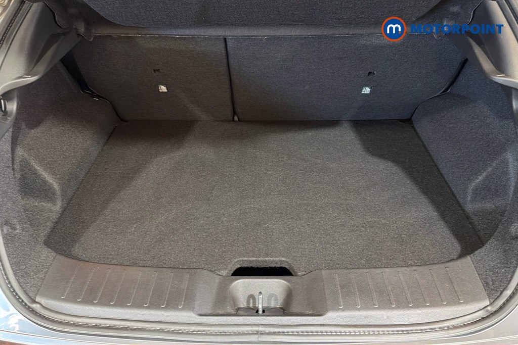 Nissan Juke N-Connecta Manual Petrol SUV - Stock Number (1638172) - 33rd supplementary image