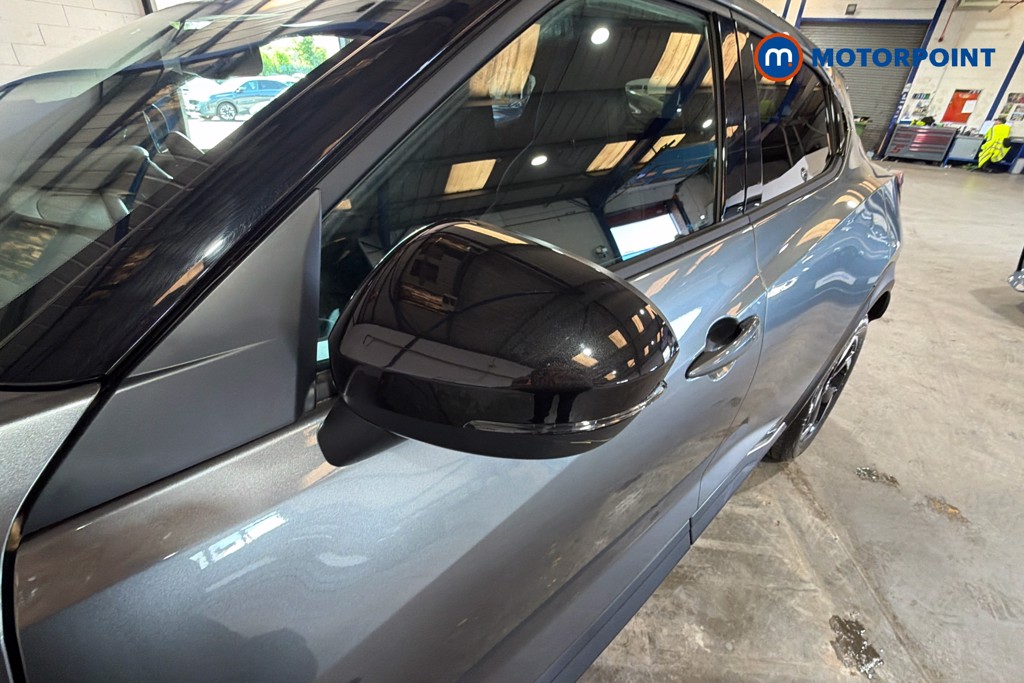 Nissan Juke N-Connecta Manual Petrol SUV - Stock Number (1638172) - 43rd supplementary image