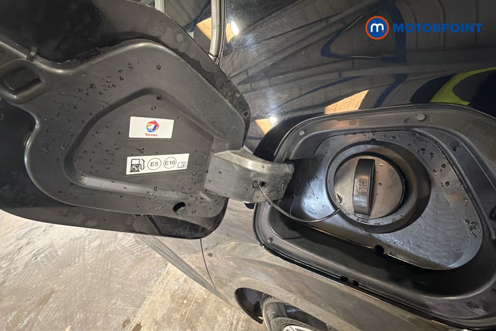 Peugeot 208 Allure Premium -Plus Automatic Petrol Hatchback - Stock Number (1638254) - 41st supplementary image