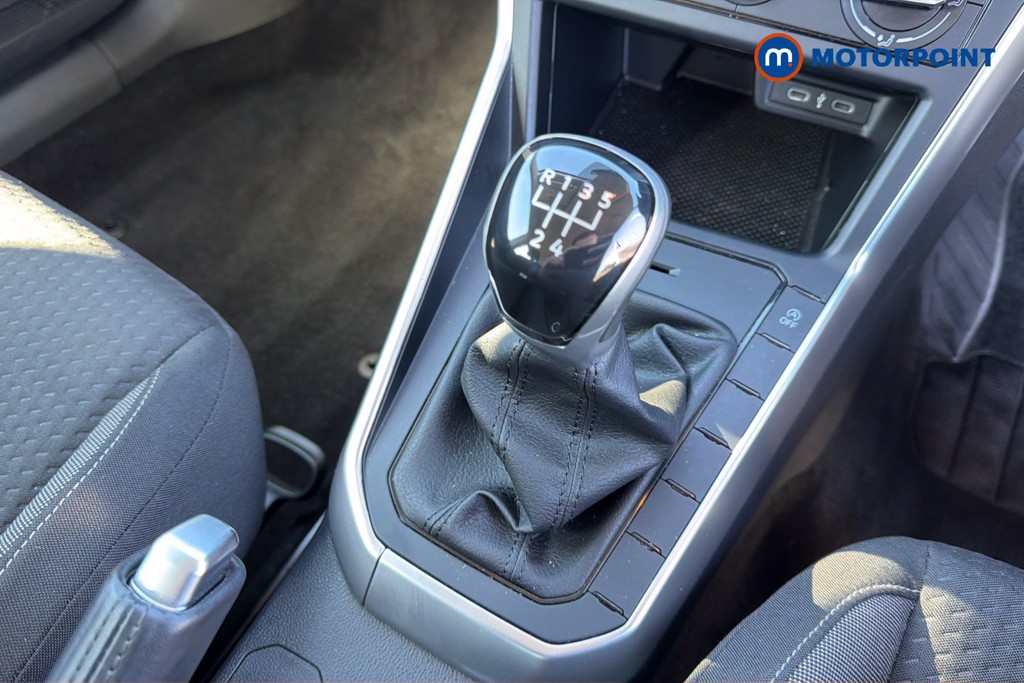 Volkswagen Polo Life Manual Petrol Hatchback - Stock Number (1638263) - 15th supplementary image