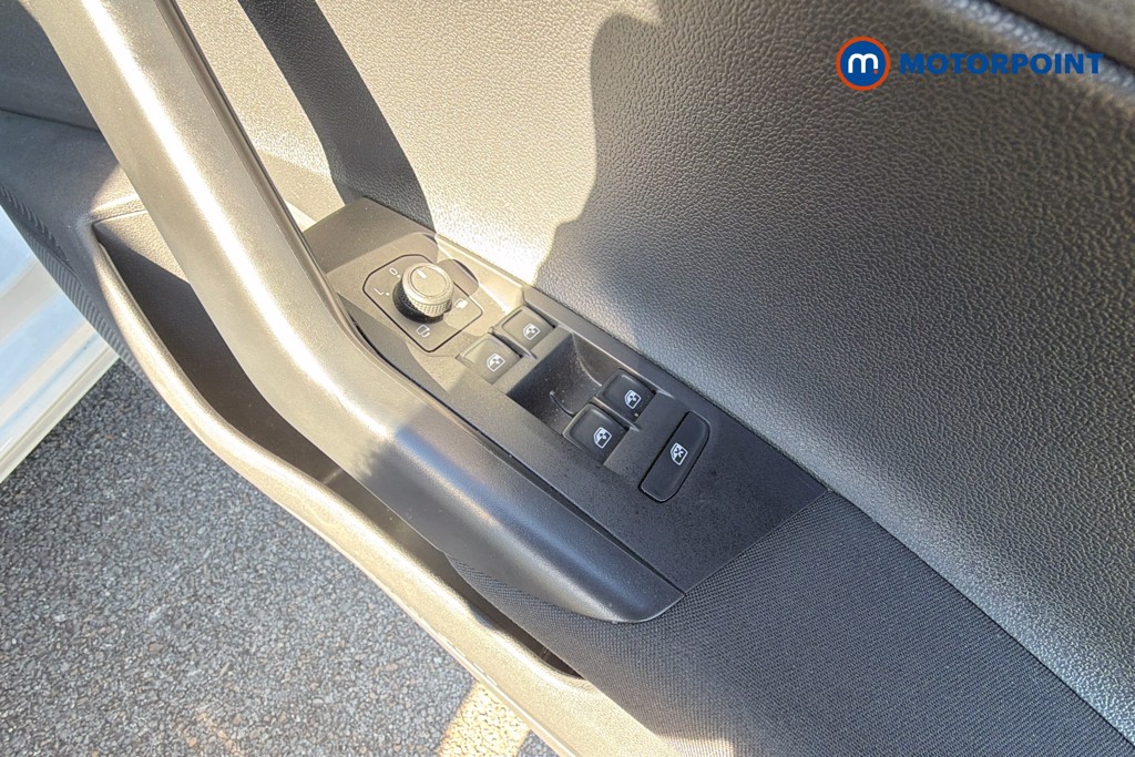 Volkswagen Polo Life Manual Petrol Hatchback - Stock Number (1638263) - 20th supplementary image