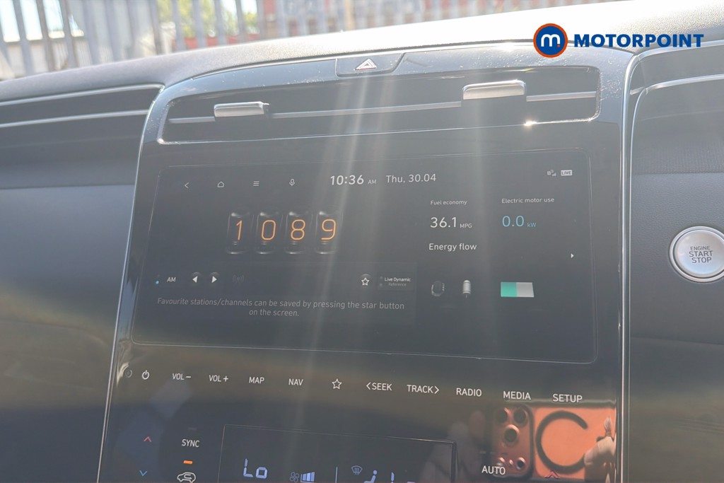 Hyundai Tucson Ultimate Automatic Petrol-Electric Hybrid SUV - Stock Number (1638357) - 9th supplementary image