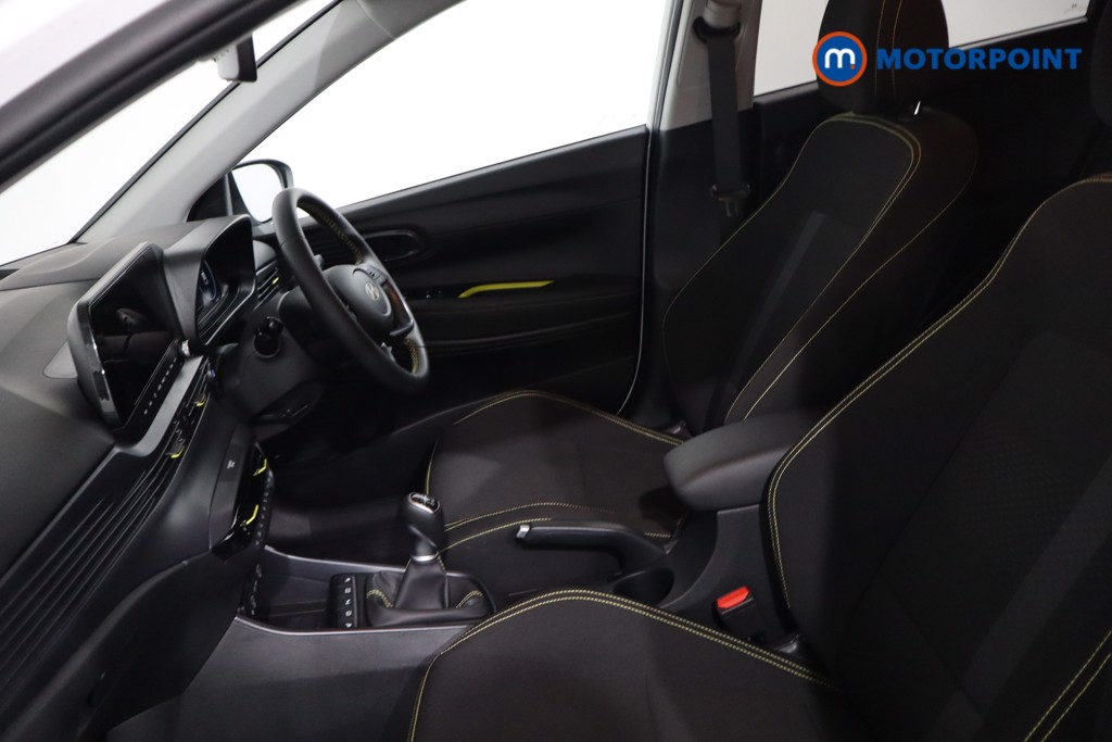 Hyundai I20 Ultimate Manual Petrol Hatchback - Stock Number (1638555) - 4th supplementary image